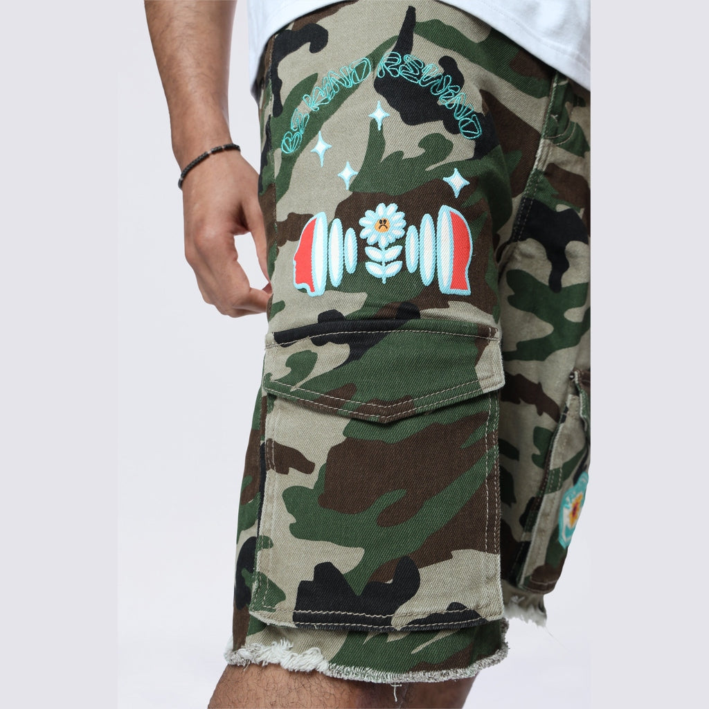 Smoke Rise Doodle Graphic Resort Twill Shorts - Wood Camo